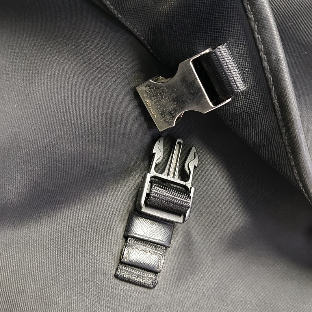 Nylon Shoulder Bag Black