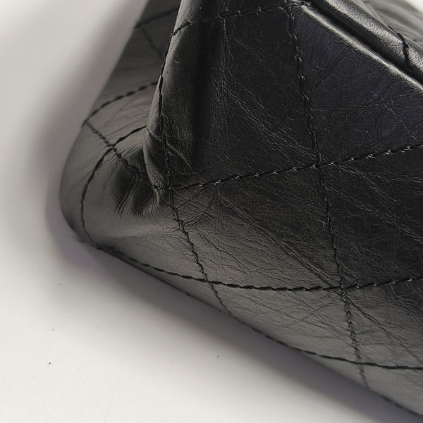 2.55 Maxi Quilted Waxed Cafskin Black