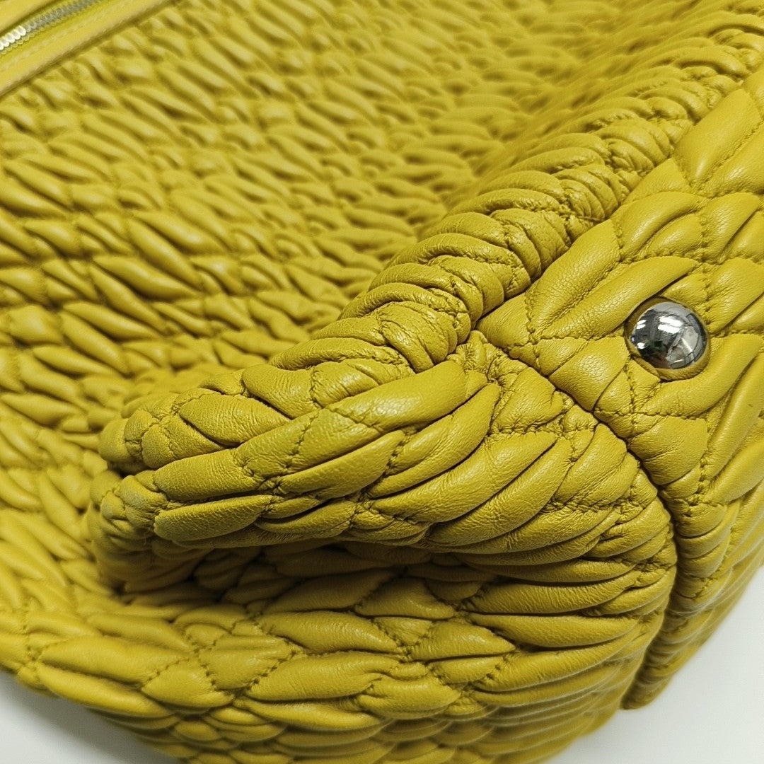 Quilted Lambskin Shoulder Bag Yellow