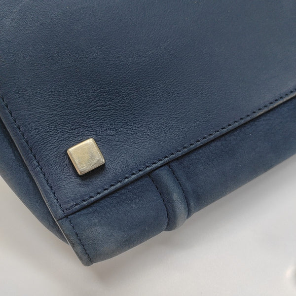 PHANTOM Medium Calfskin Blue