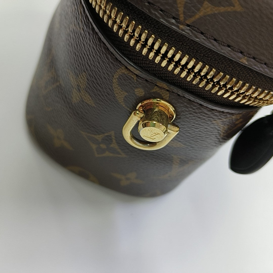 VANITY PM Monogram Coated Canvas Brown