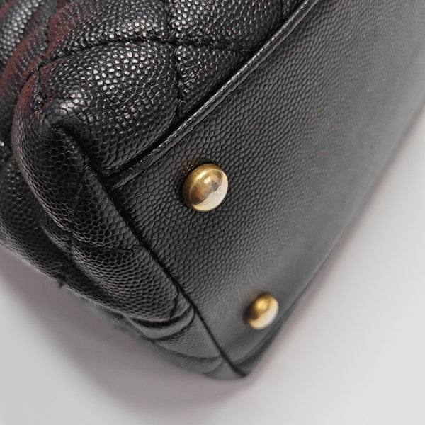 COCO HANDLE Large Quilted Grained Calfskin Black