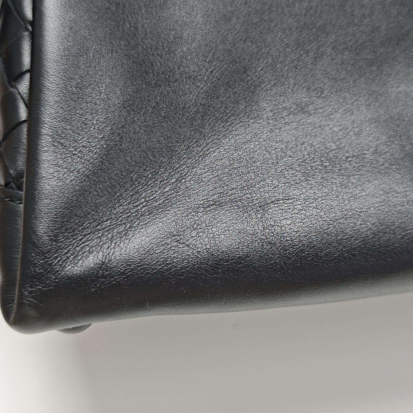 Piazza Medium Calfskin Black