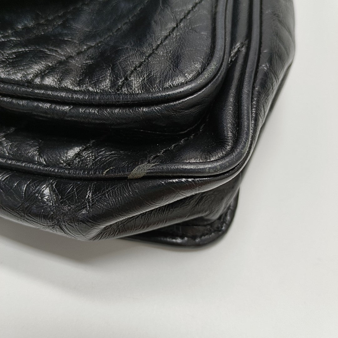 NIKI Small Chevron Calfskin Black