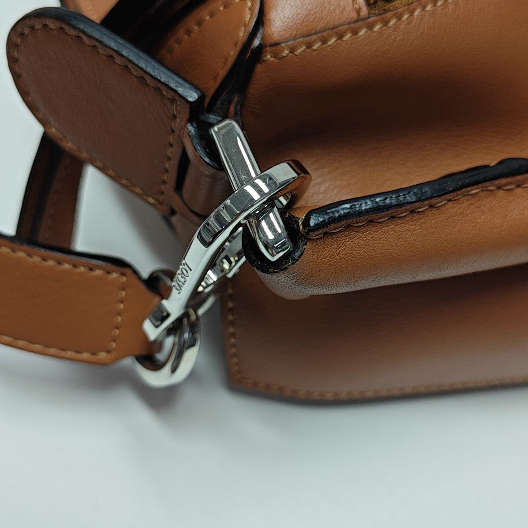 Puzzle Medium Calfskin Brown