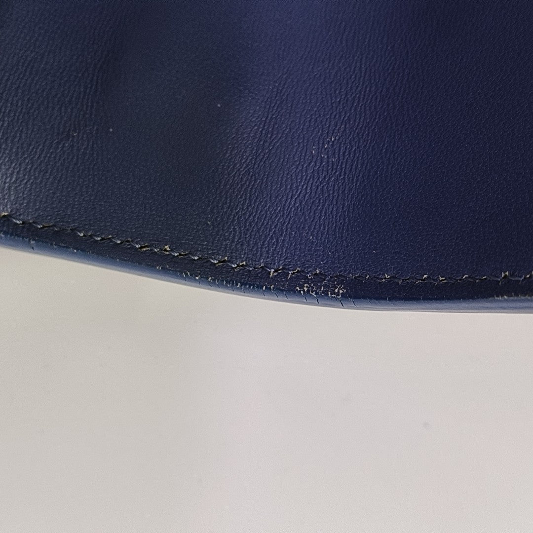 30 Montaigne Calfskin Blue