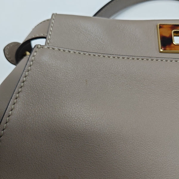 Peekaboo Medium Calfskin Beige