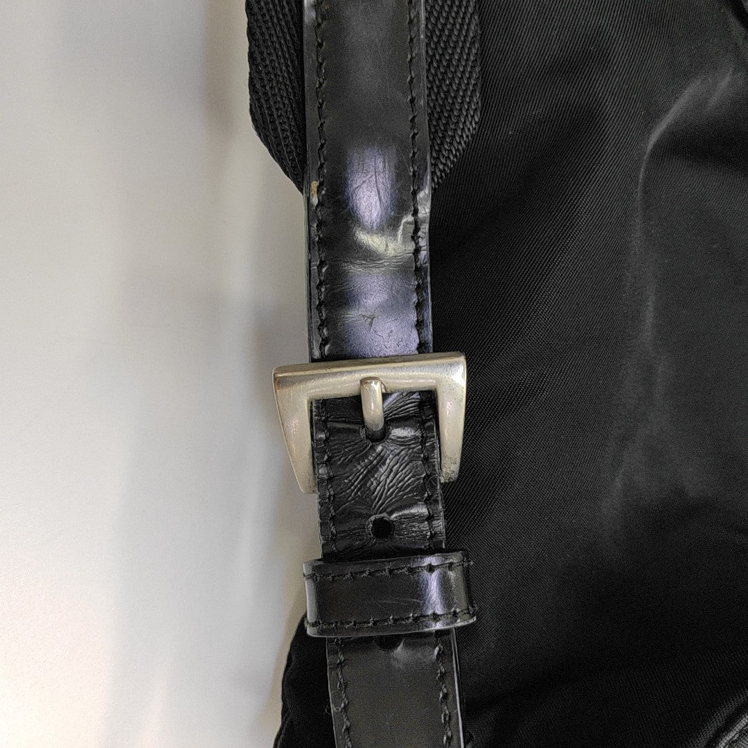 Vela Small Nylon Black