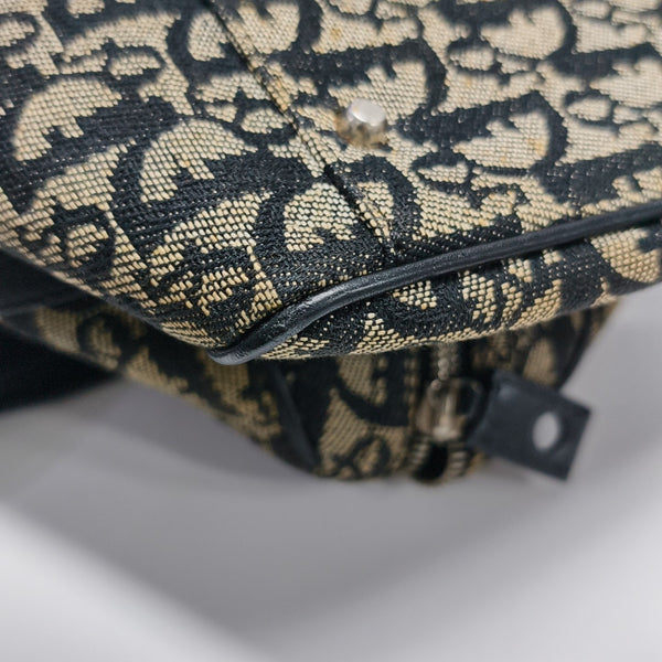 Oblique Canvas Top Handle Bag Gray