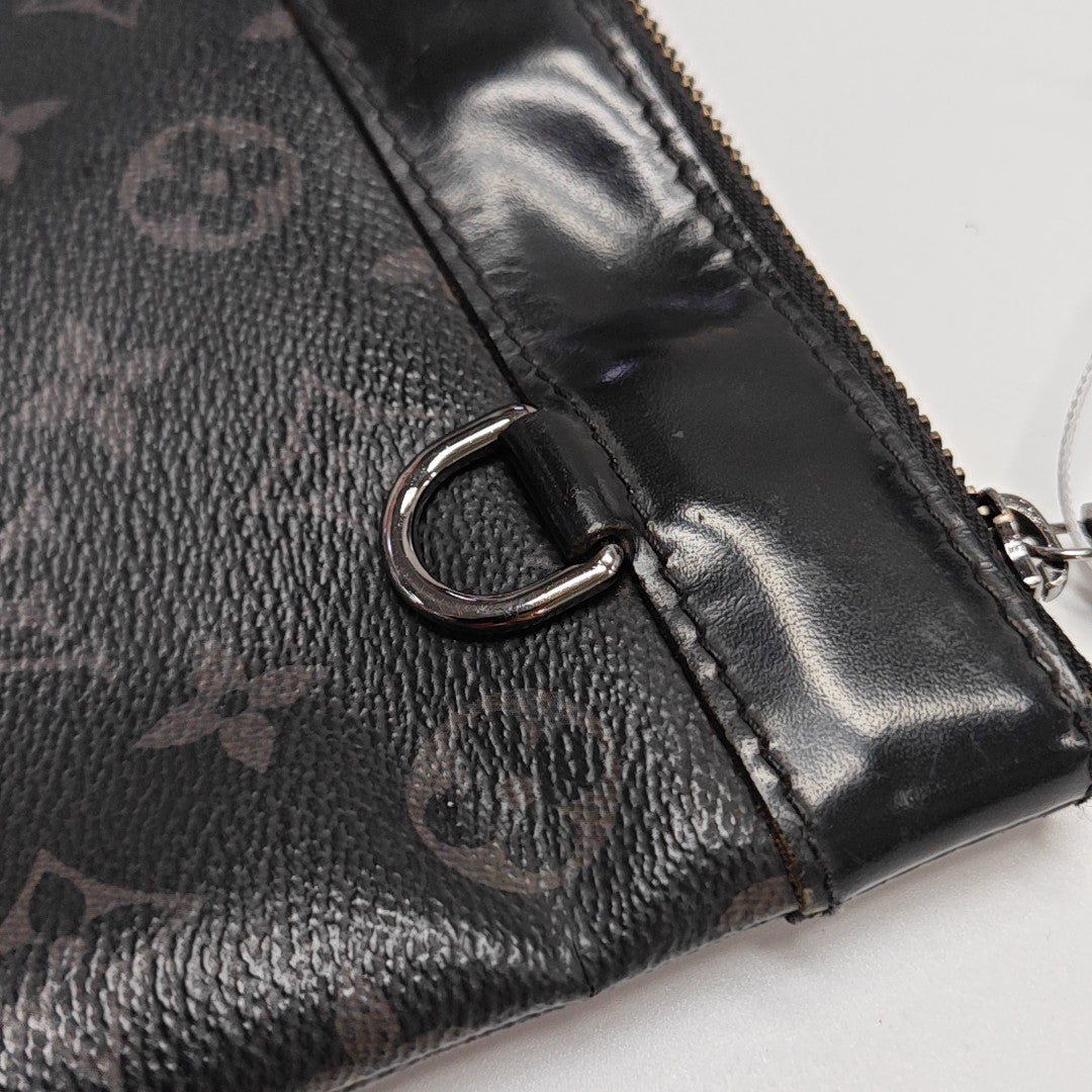 DISCOVERY Monogram Coated Canvas Black