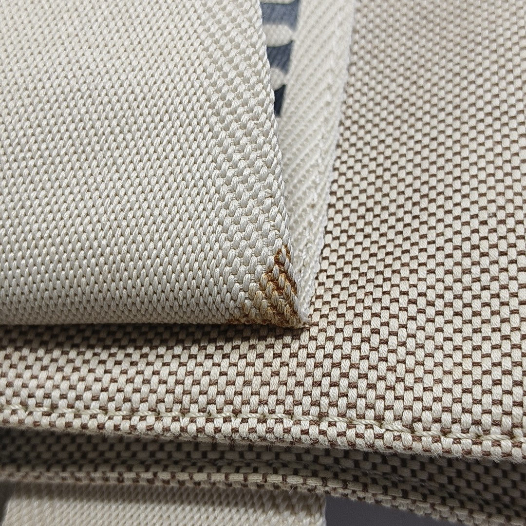 Woody Medium Canvas White