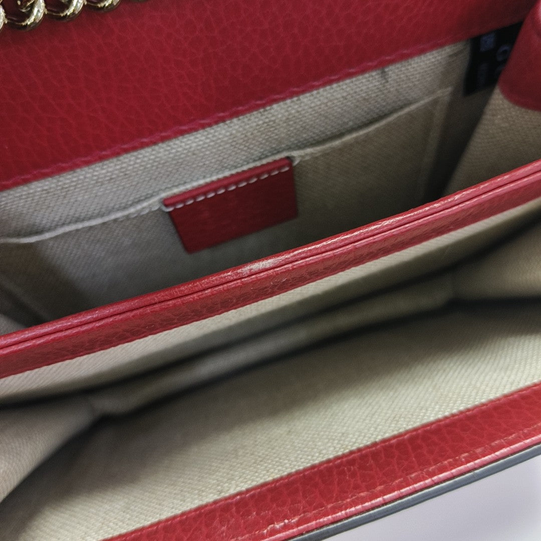 Interlocking G Small Calfskin Red