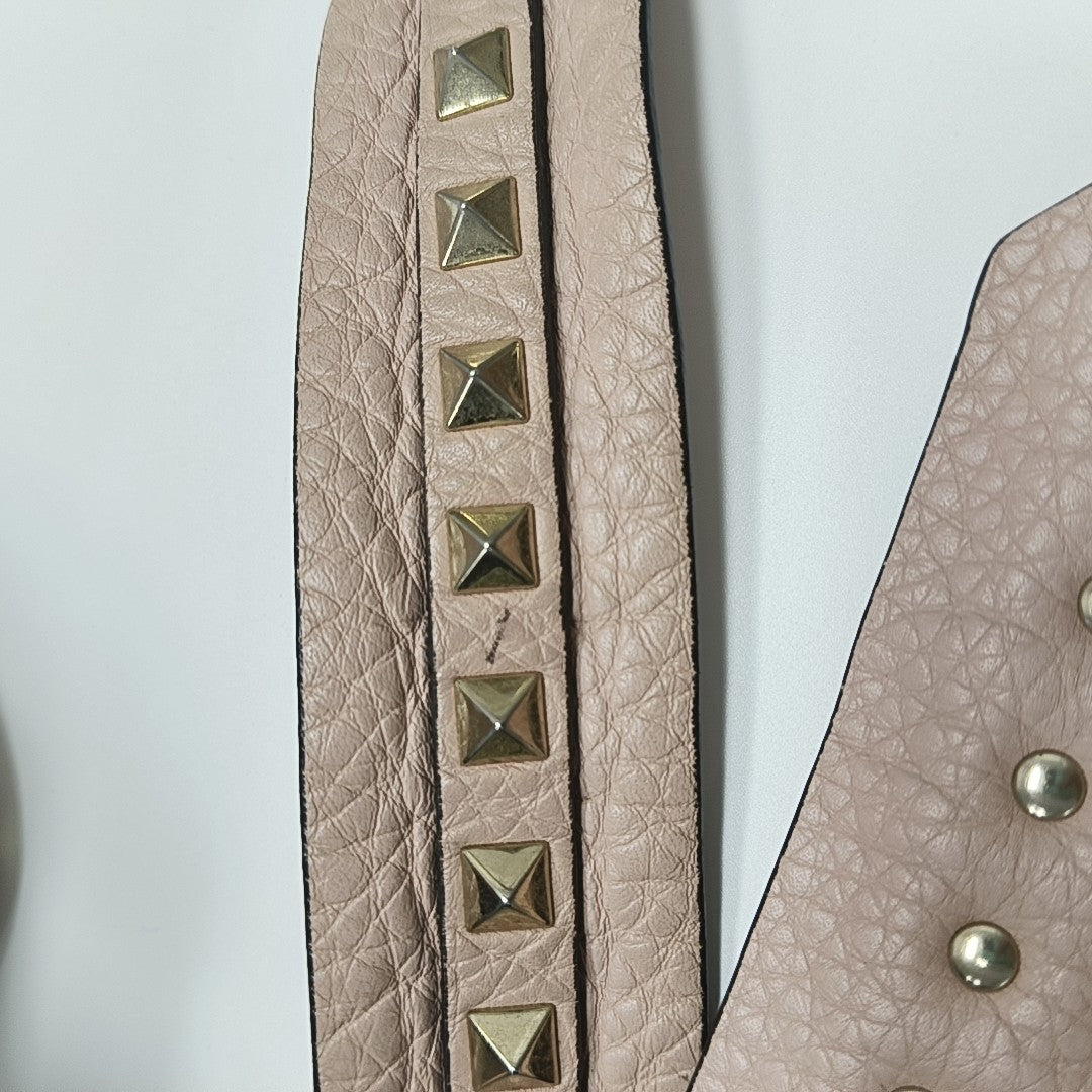Rockstud Leather Pink