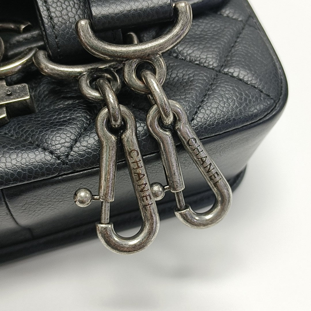 Quilted Calfskin Shoulder Bag Black