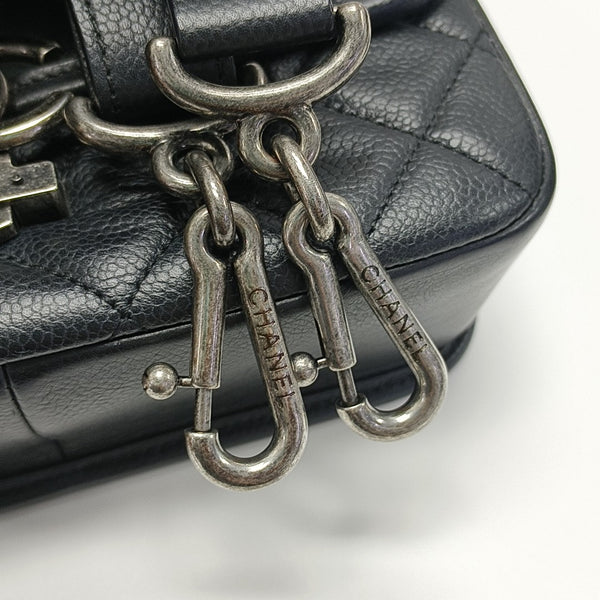 Quilted Calfskin Shoulder Bag Black