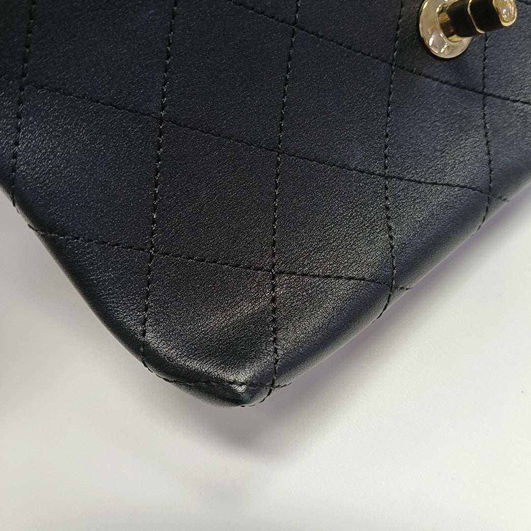 Quilted Calfskin Shoulder Bag Black