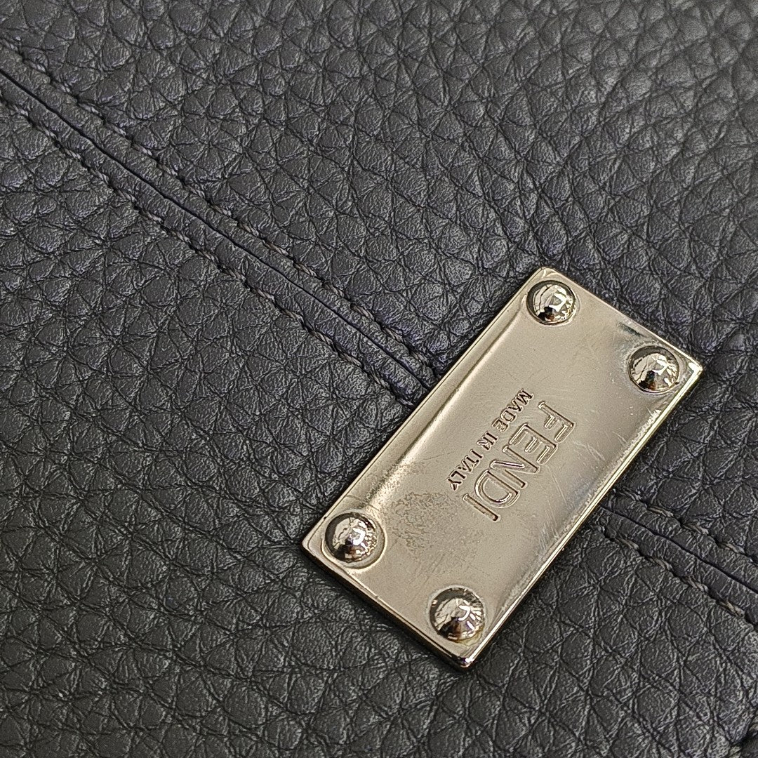 Peekaboo Medium Calfskin Gray