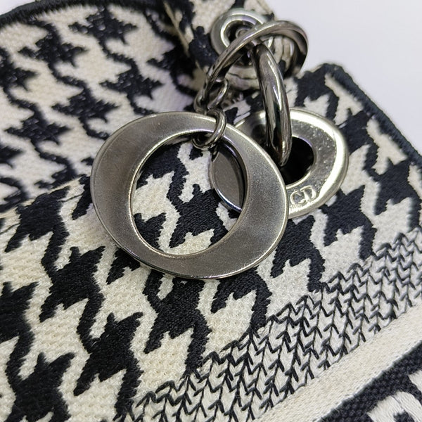 Lady Dior Mini Canvas Black