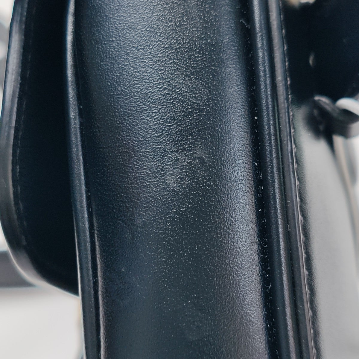 TASSELS Calfskin Black