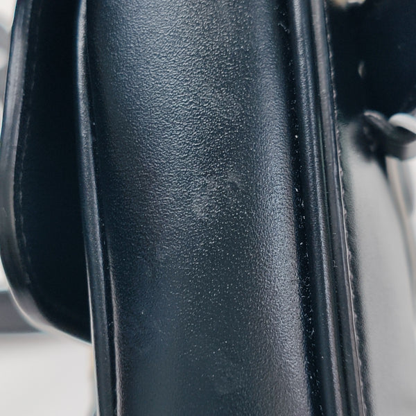TASSELS Calfskin Black