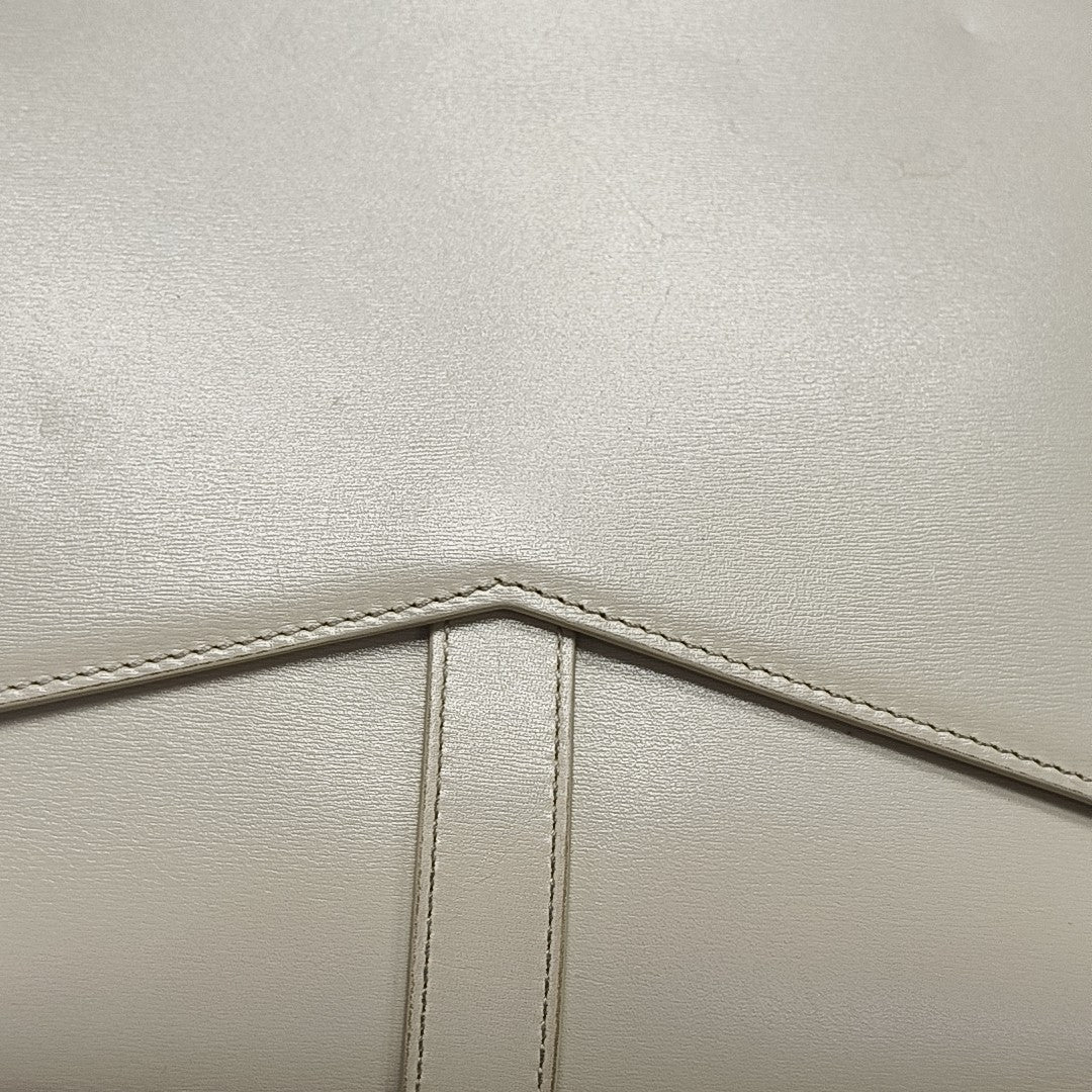 MONTAIGNE Calfskin White