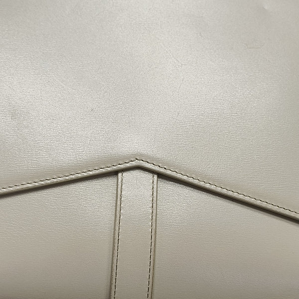 MONTAIGNE Calfskin White