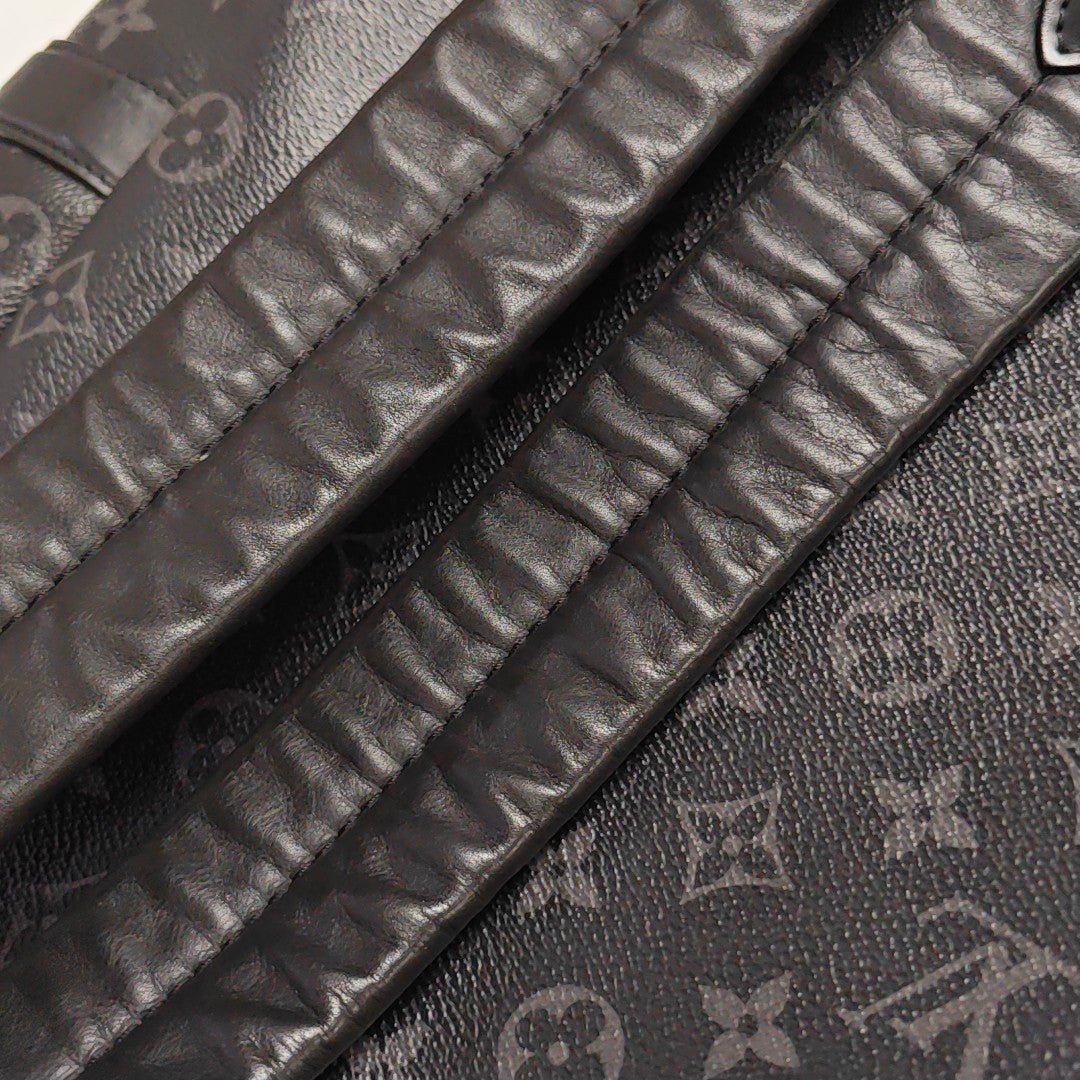 DISCOVERY Monogram Coated Canvas Gray