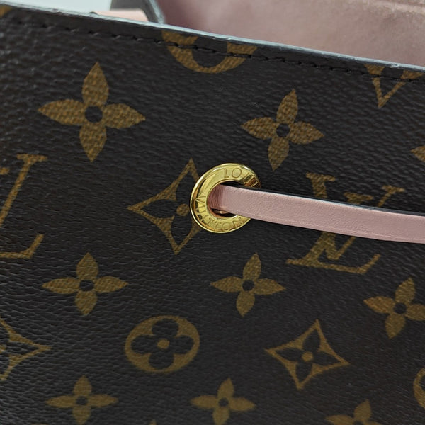 NÉONOÉ MM Monogram Coated Canvas Brown