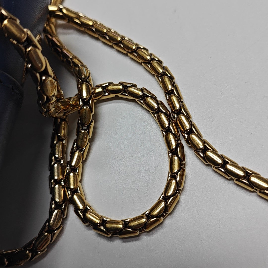 SERPENTI FOREVER Medium Calfskin Blue