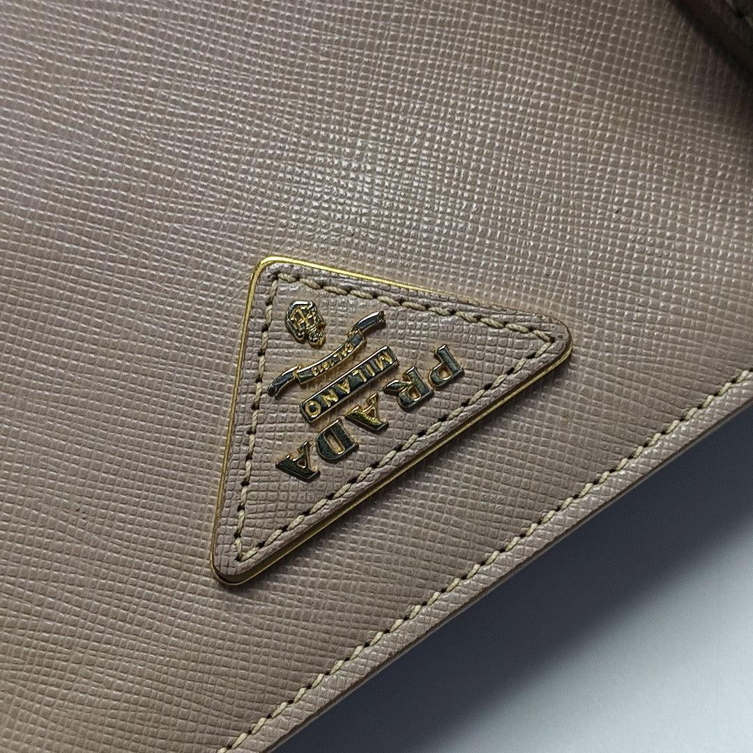 Galleria Medium Saffiano Calfskin Beige