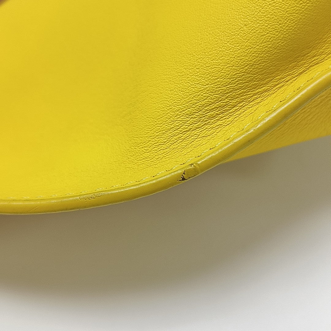 T Pouch Calfskin Yellow