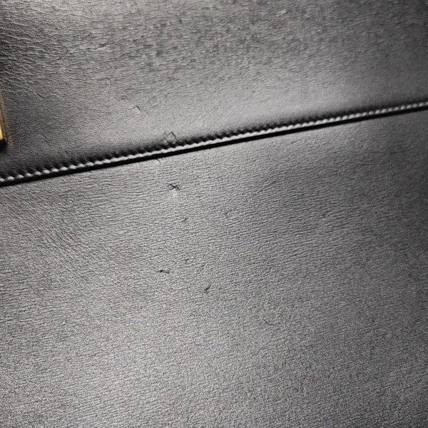 MANHATTAN Medium Calfskin Black