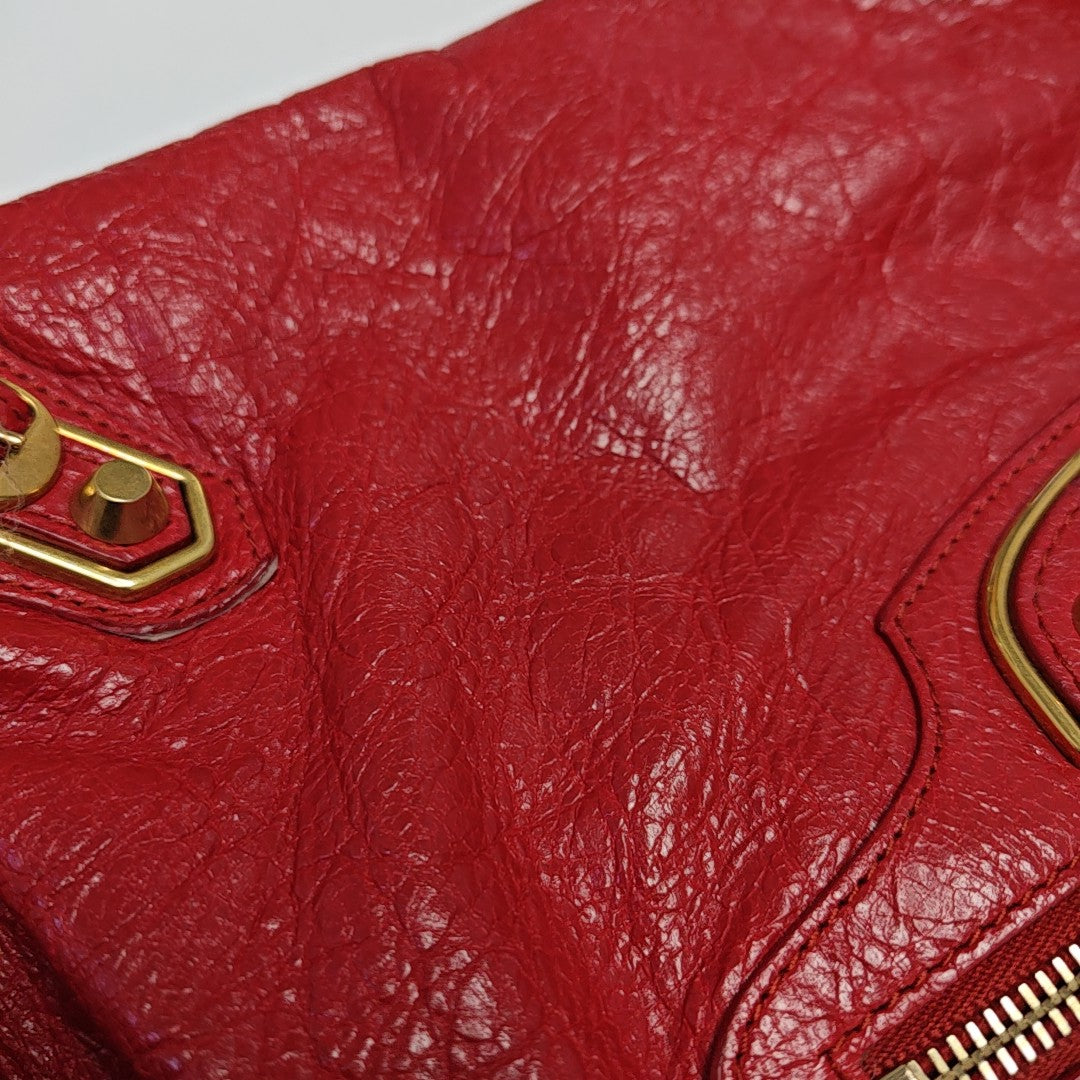 Classic City Medium Lambskin Red