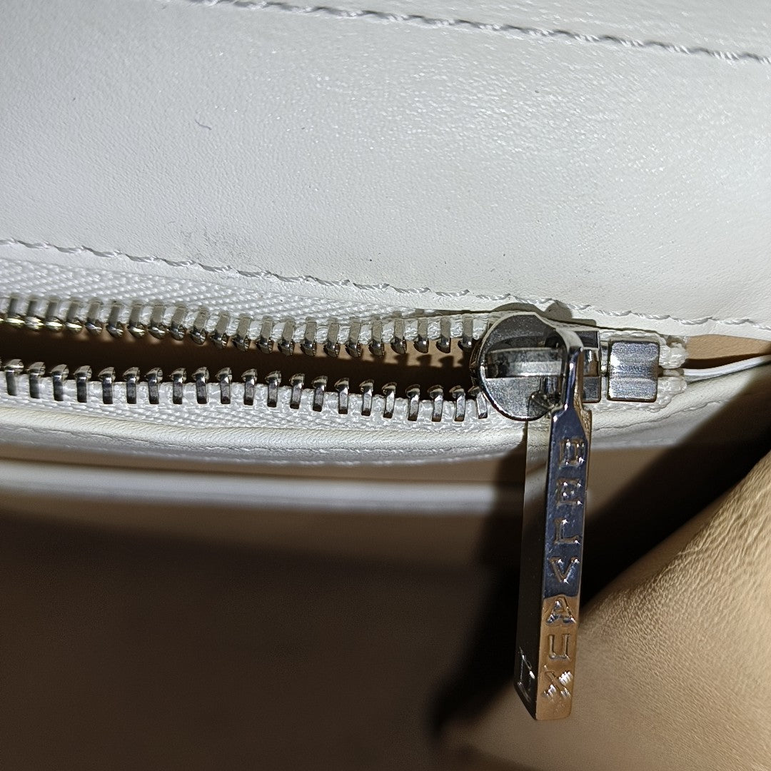 Brillant Medium Calfskin White