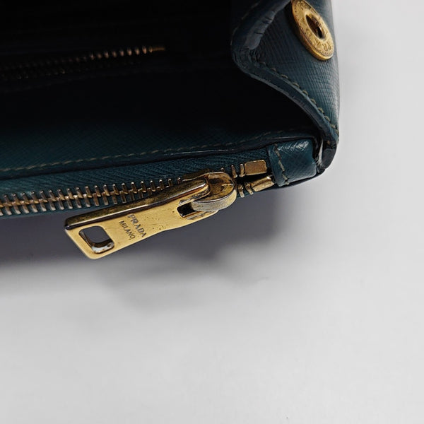 Galleria Medium Saffiano Calfskin Green
