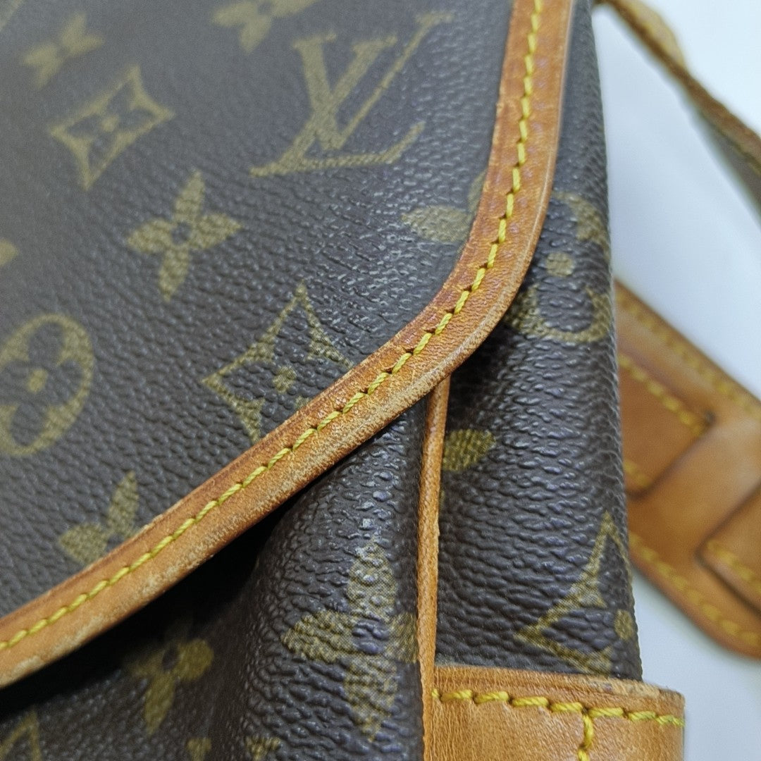 SAUMUR 30 Monogram Coated Canvas Brown