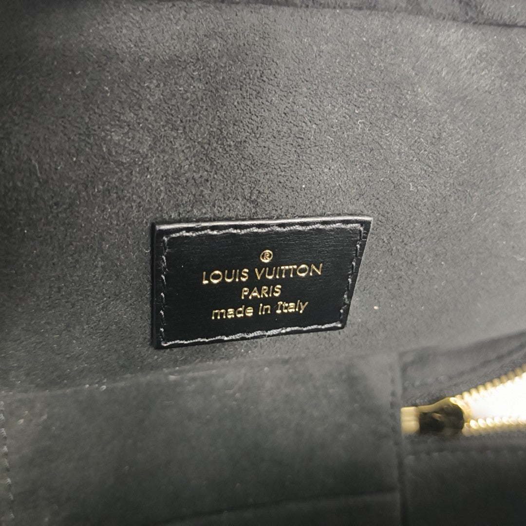 VANITY PM Monogram Calfskin Black