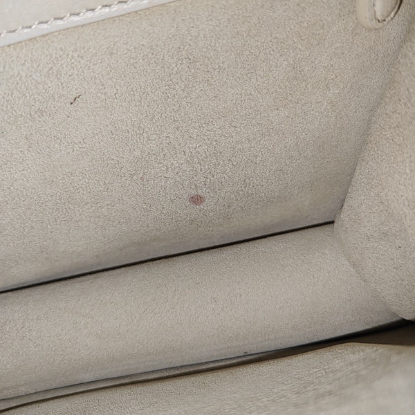 Diorama Medium Cannage Calfskin White