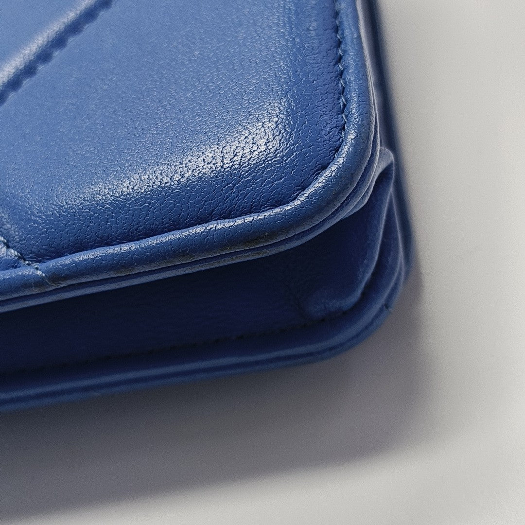 CHANEL 19 WOC Quilted Lambskin Blue