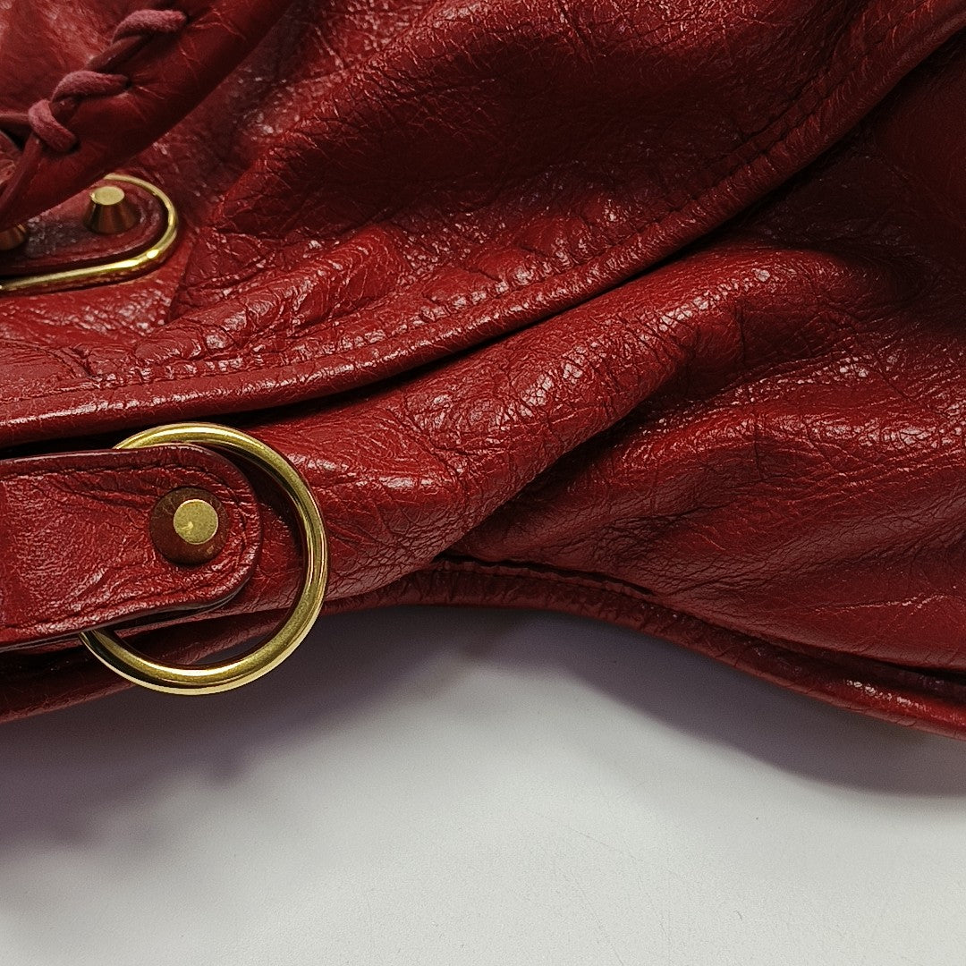 Classic City Medium Lambskin Red