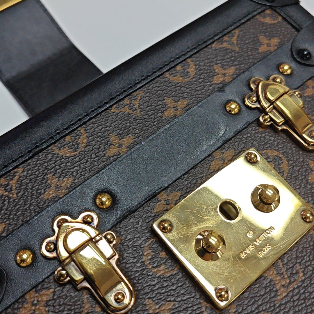 PETITE MALLE Monogram Coated Canvas Brown
