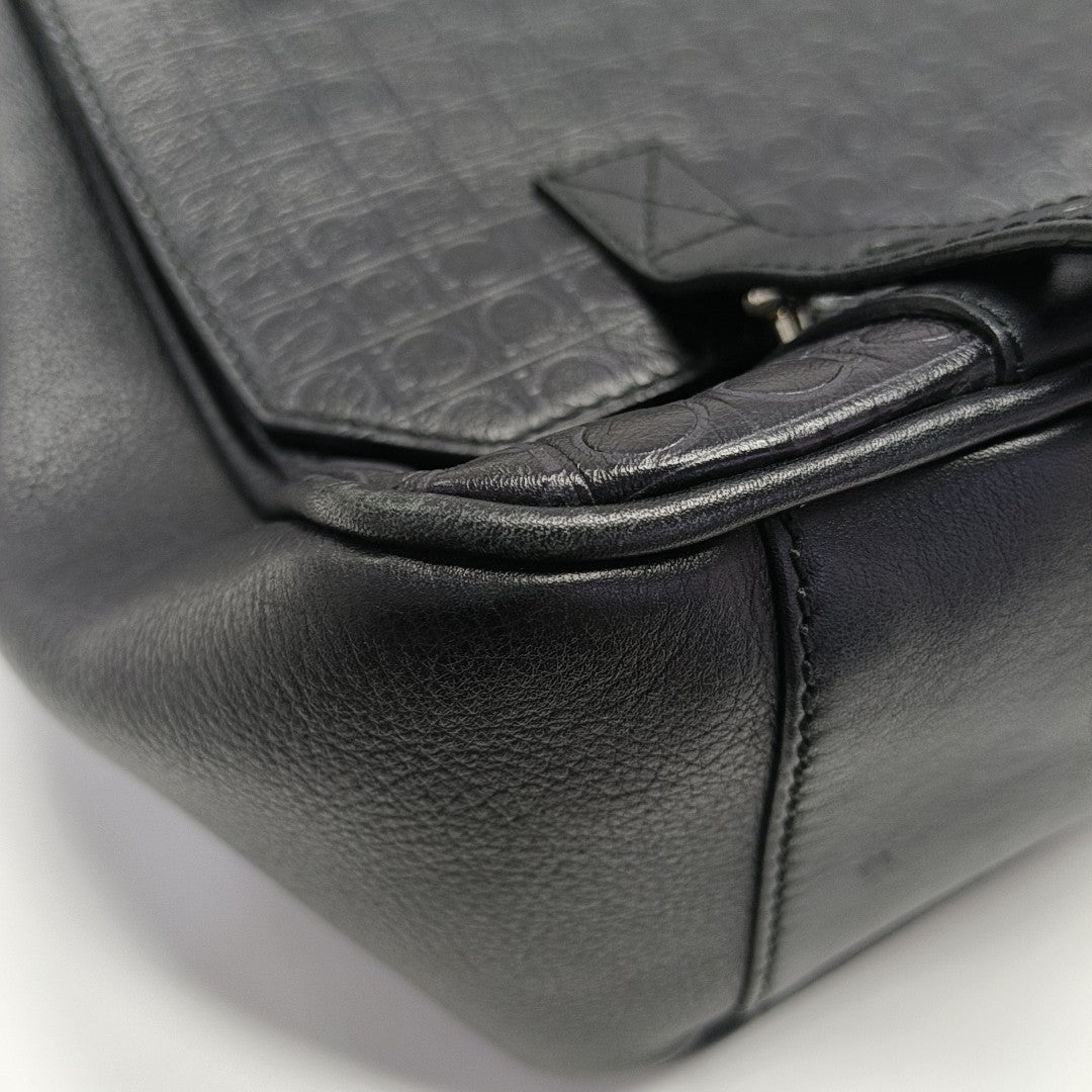Calfskin Shoulder Bag Black