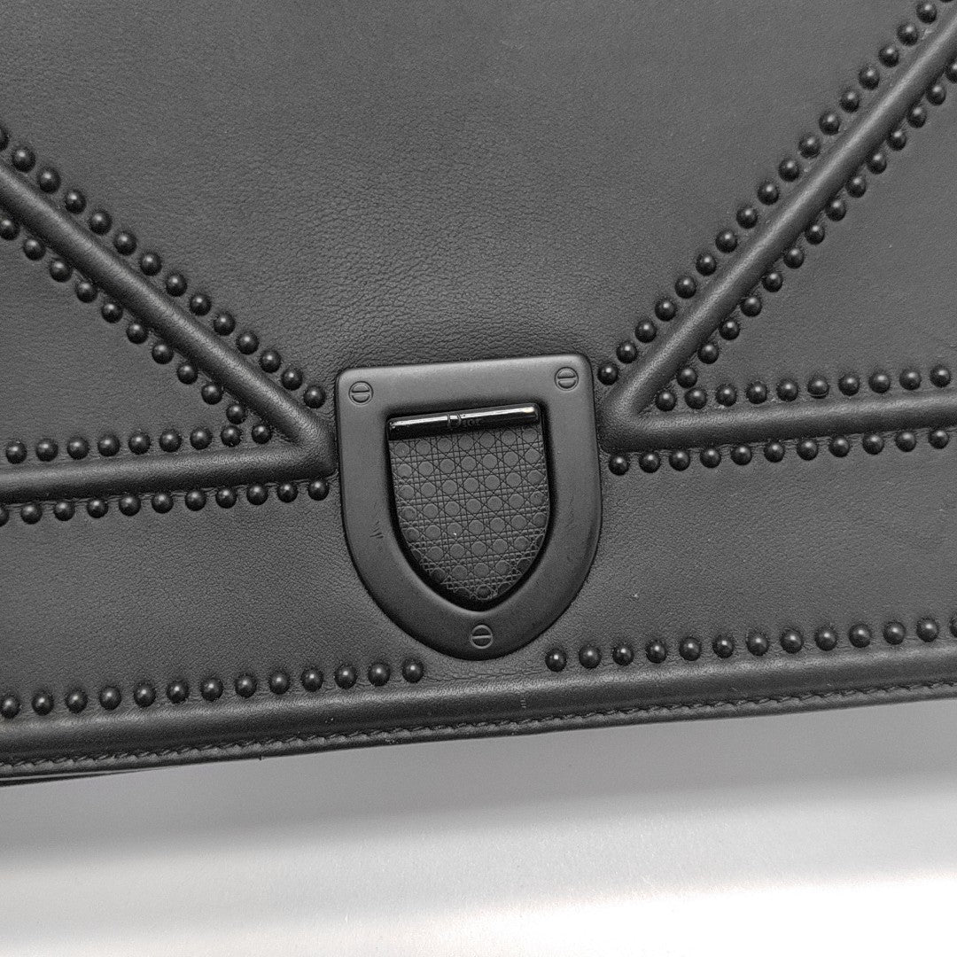Diorama Medium Calfskin Black