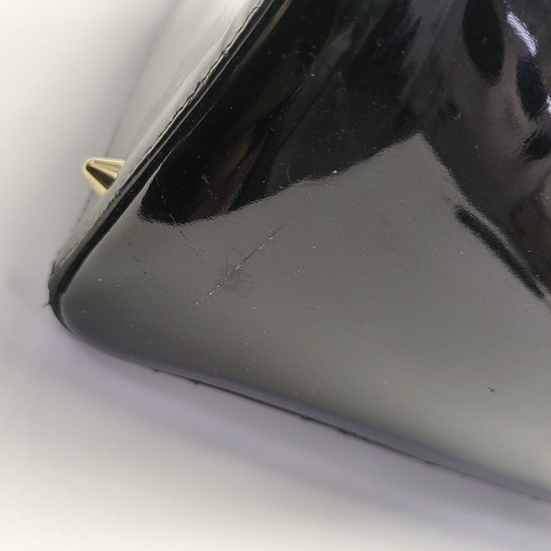 Lady Dior Medium Cannage Patent Leather Black