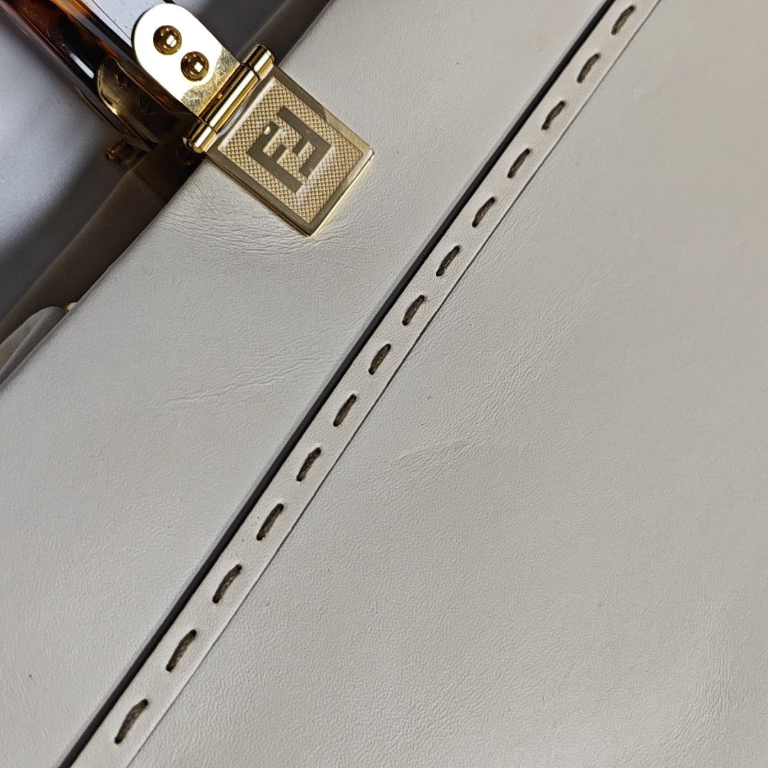 Sunshine Medium Calfskin White