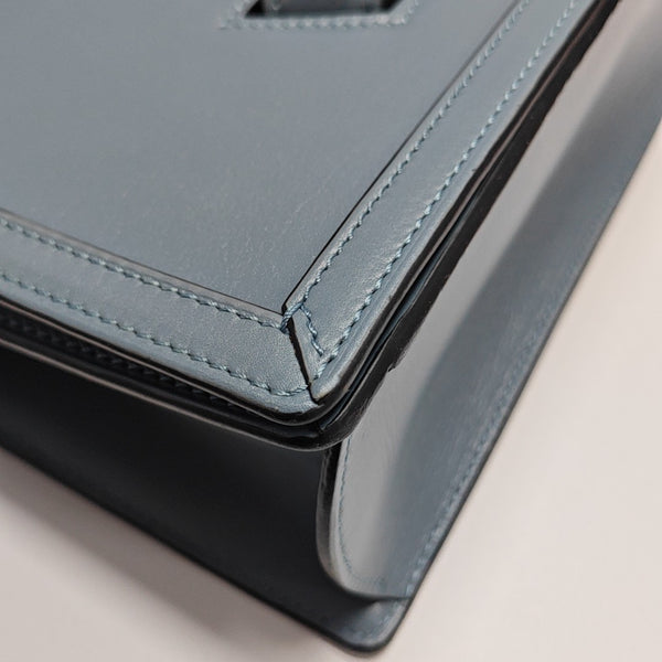 Barcelona Medium Calfskin Blue