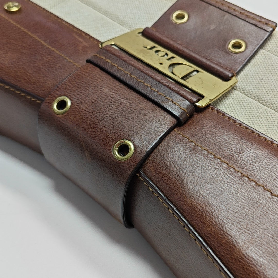 Street Chic Canvas Beige