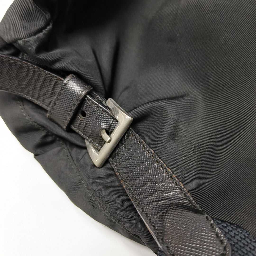 Vela Nylon Black