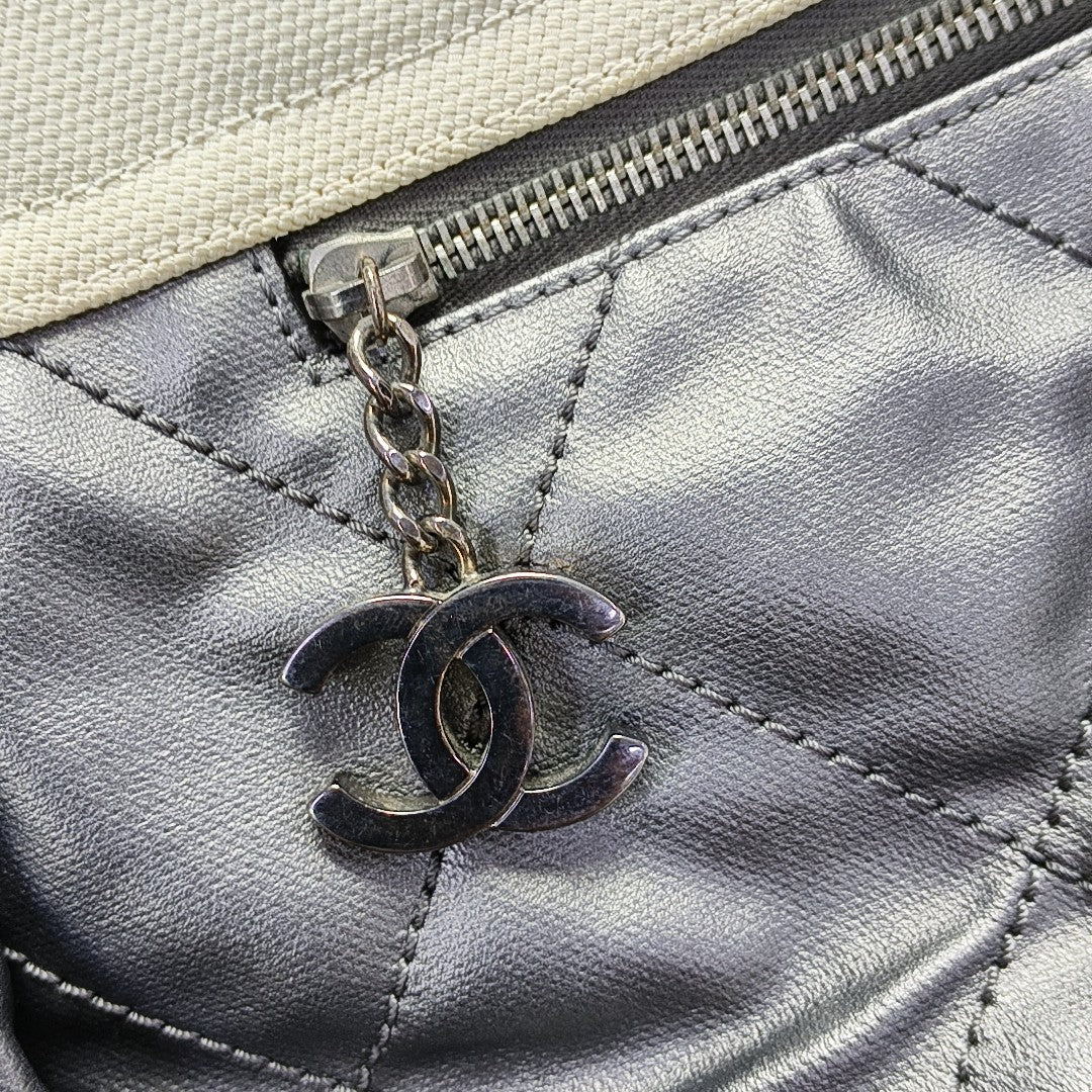 PARIS BIARRITZ Quilted Coated Canvas Gray