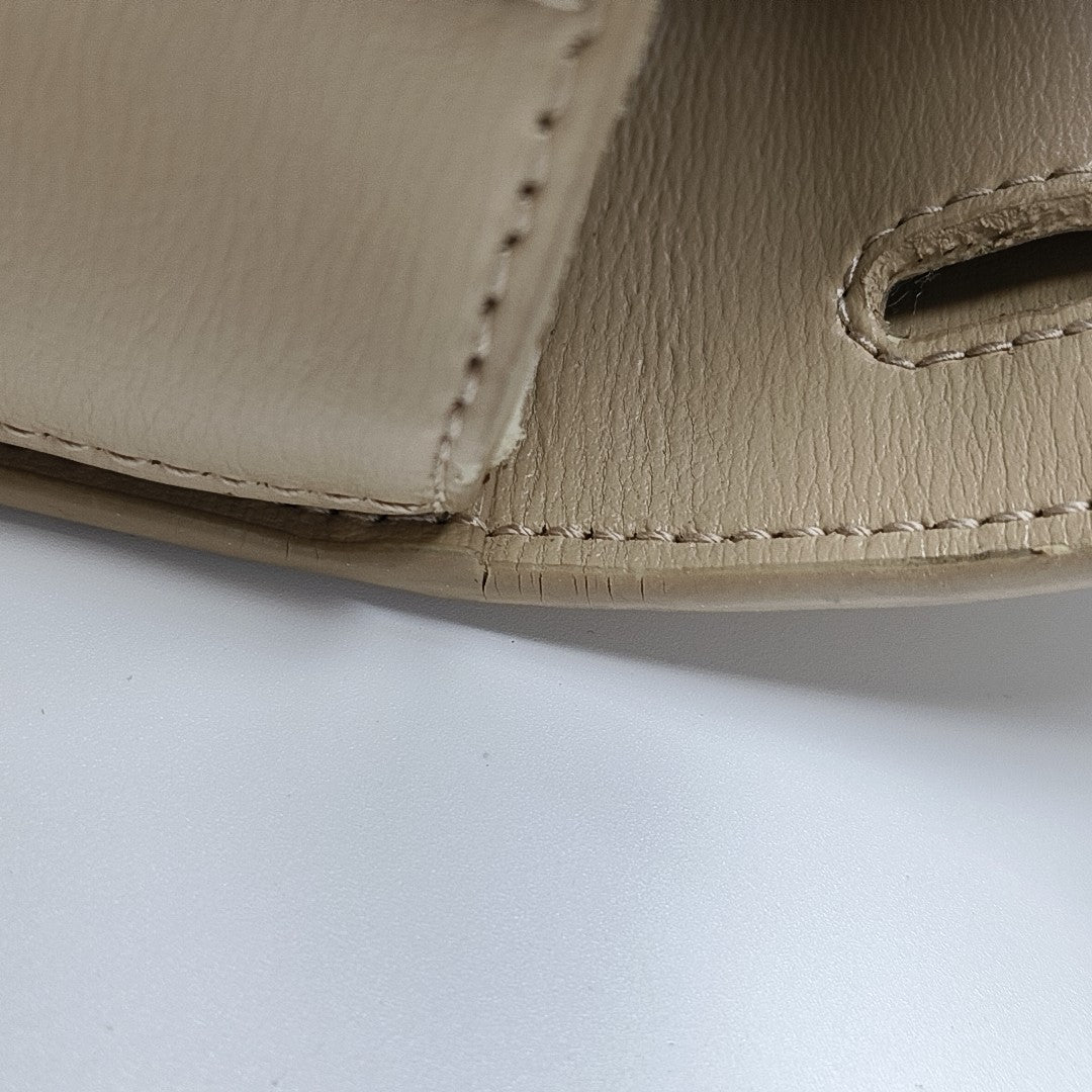 BELLECHASSE Calfskin Beige